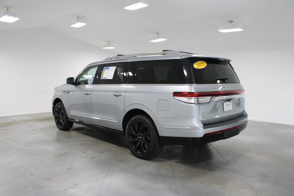 Used 2023 Lincoln Navigator L Black Label image 8
