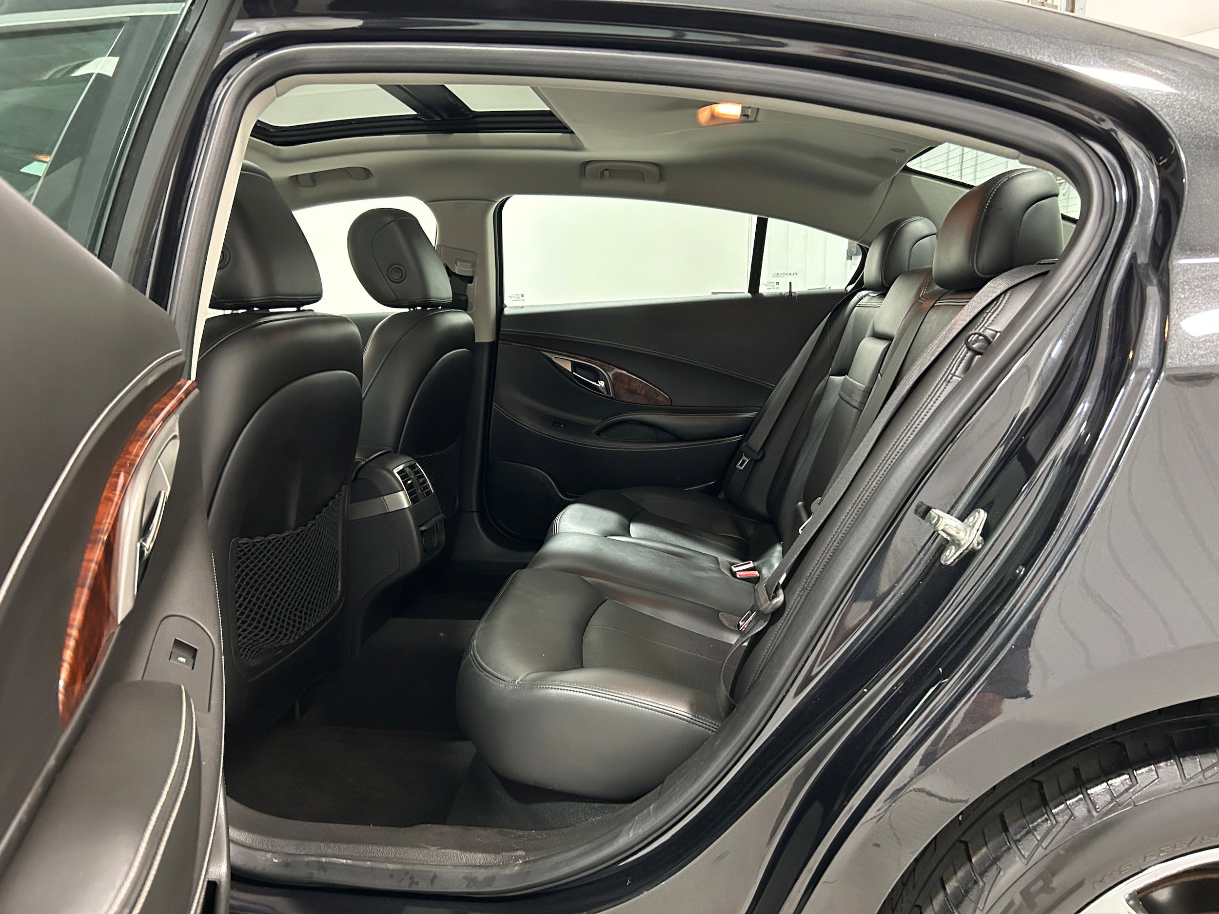 Used 2013 Buick LaCrosse Premium w/ Driver Confidence Package FWD image 26