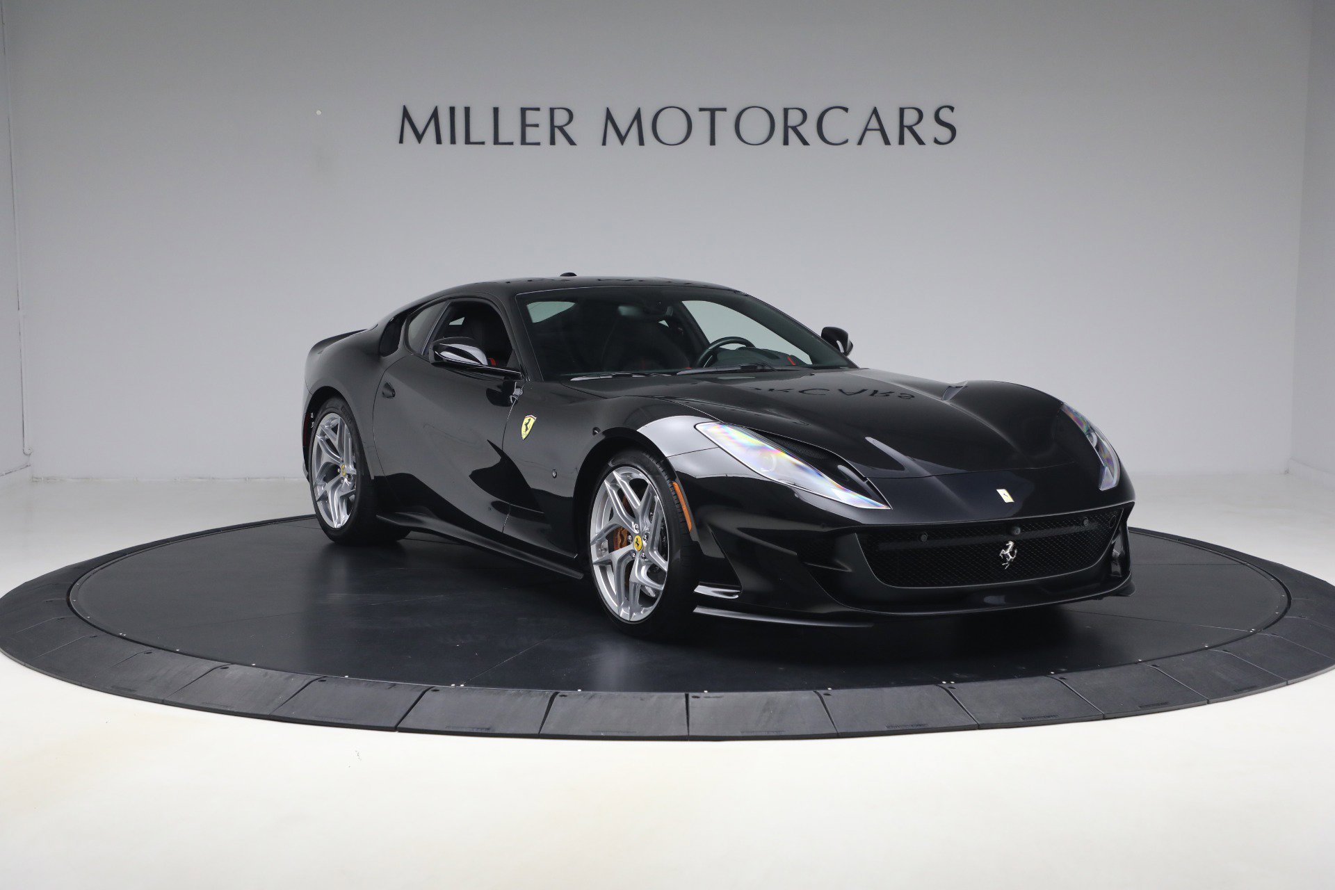 Certified 2019 Ferrari 812 Superfast RWD image 11