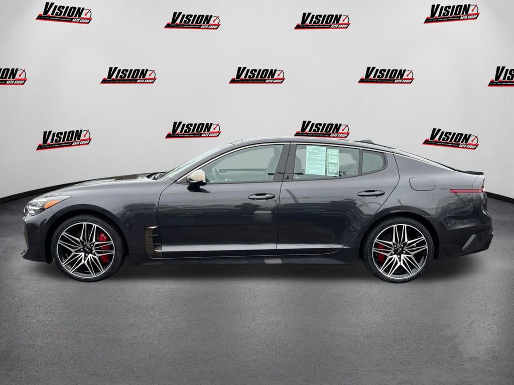 Used 2022 Kia Stinger GT1 image 8