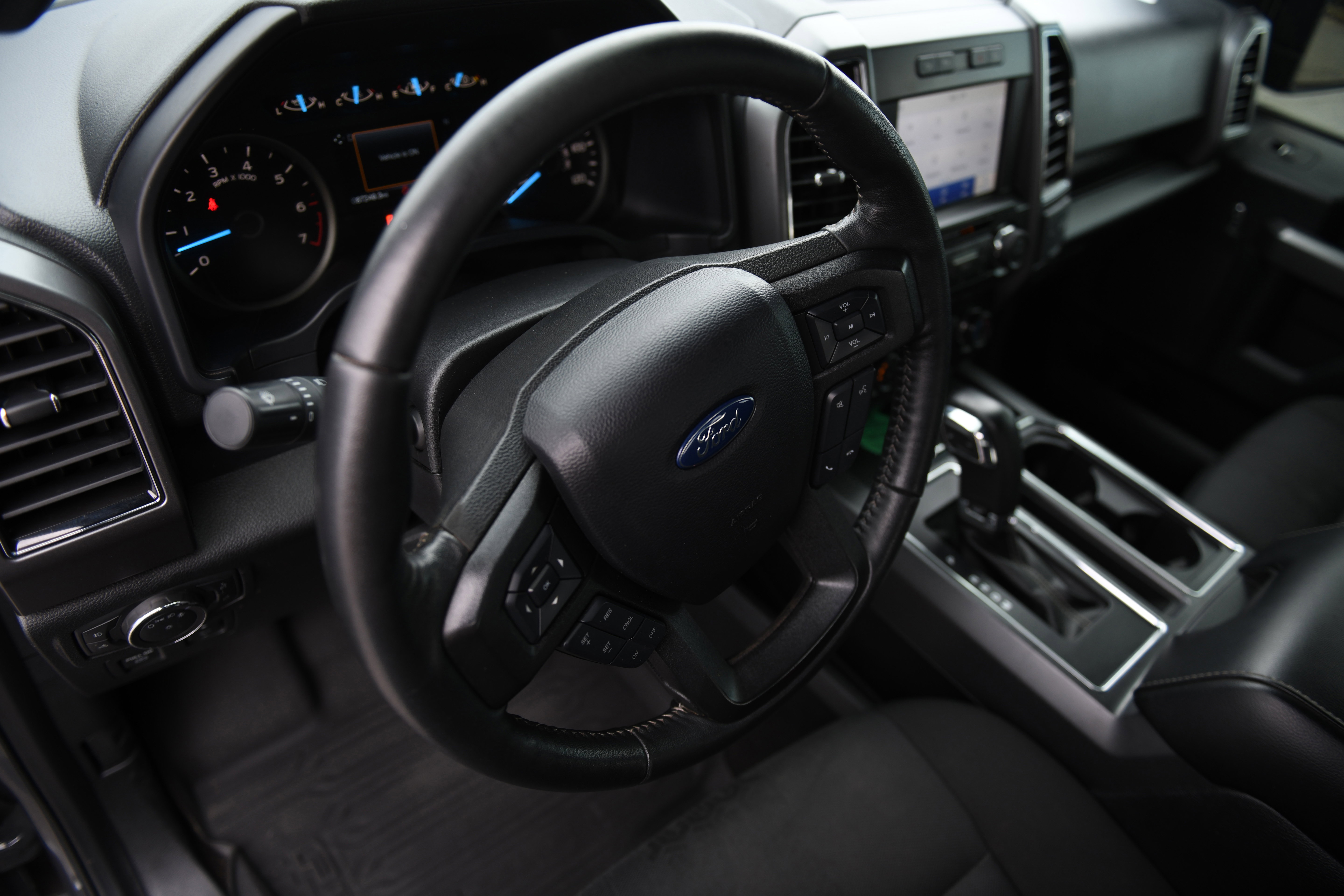 Used 2020 Ford F150 XLT w/ Equipment Group 302A Luxury image 20