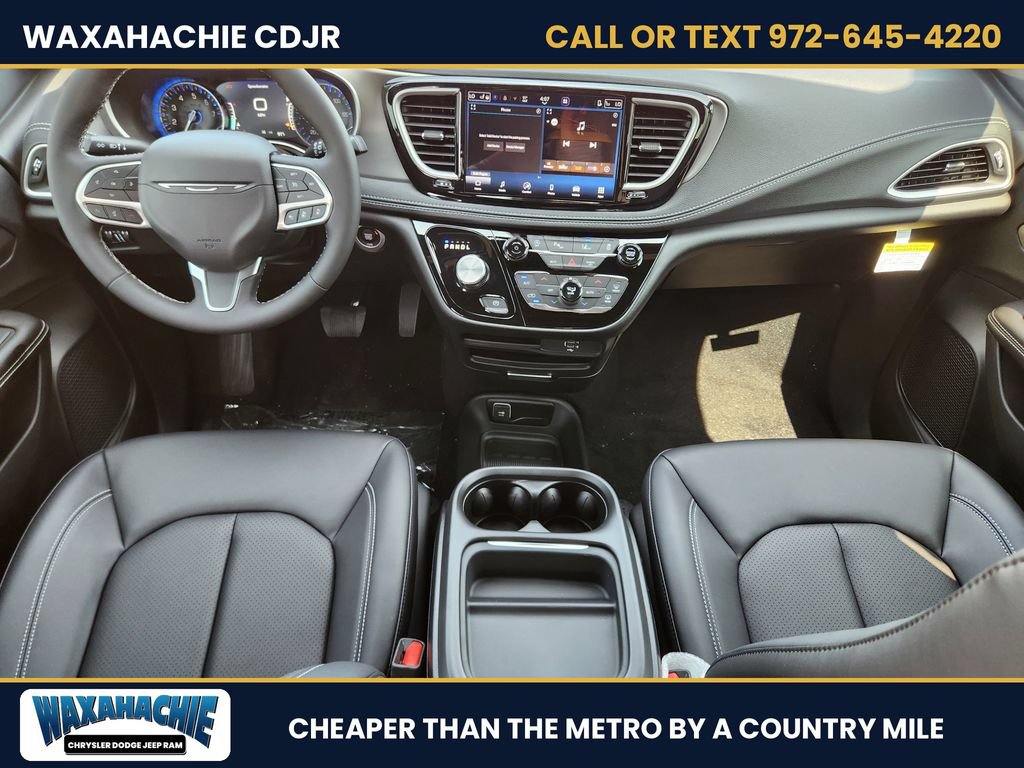 New 2027 Chrysler Pacifica Select FWD image 21