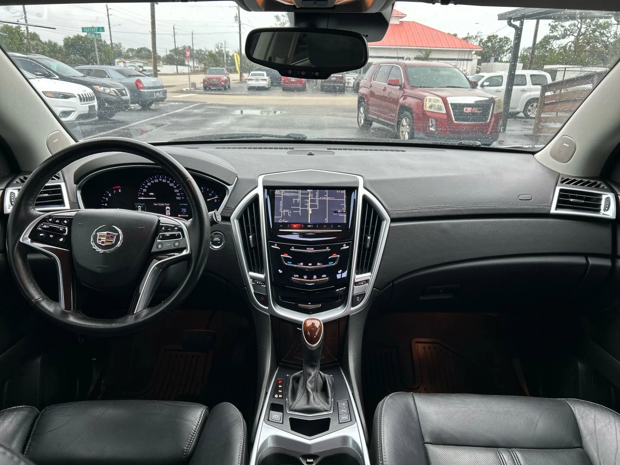 Used 2016 Cadillac SRX Luxury w/ Driver Awareness Package image 8