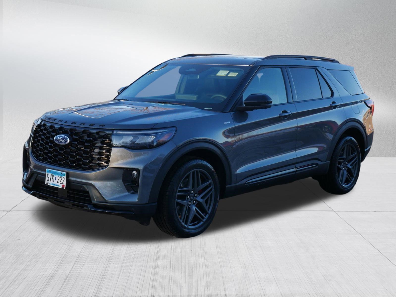 Used 2026 Ford Explorer ST-Line w/ ST-Line Street Pack image 3