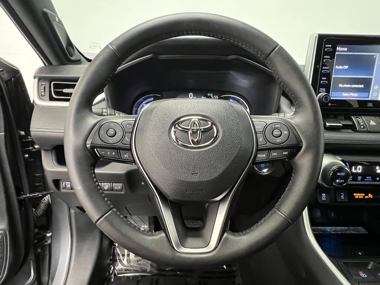 Used 2021 Toyota RAV4 XSE AWD/4WD image 15