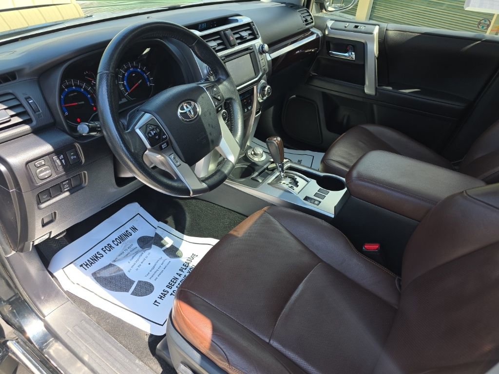 Used 2018 Toyota 4Runner Limited AWD/4WD image 11
