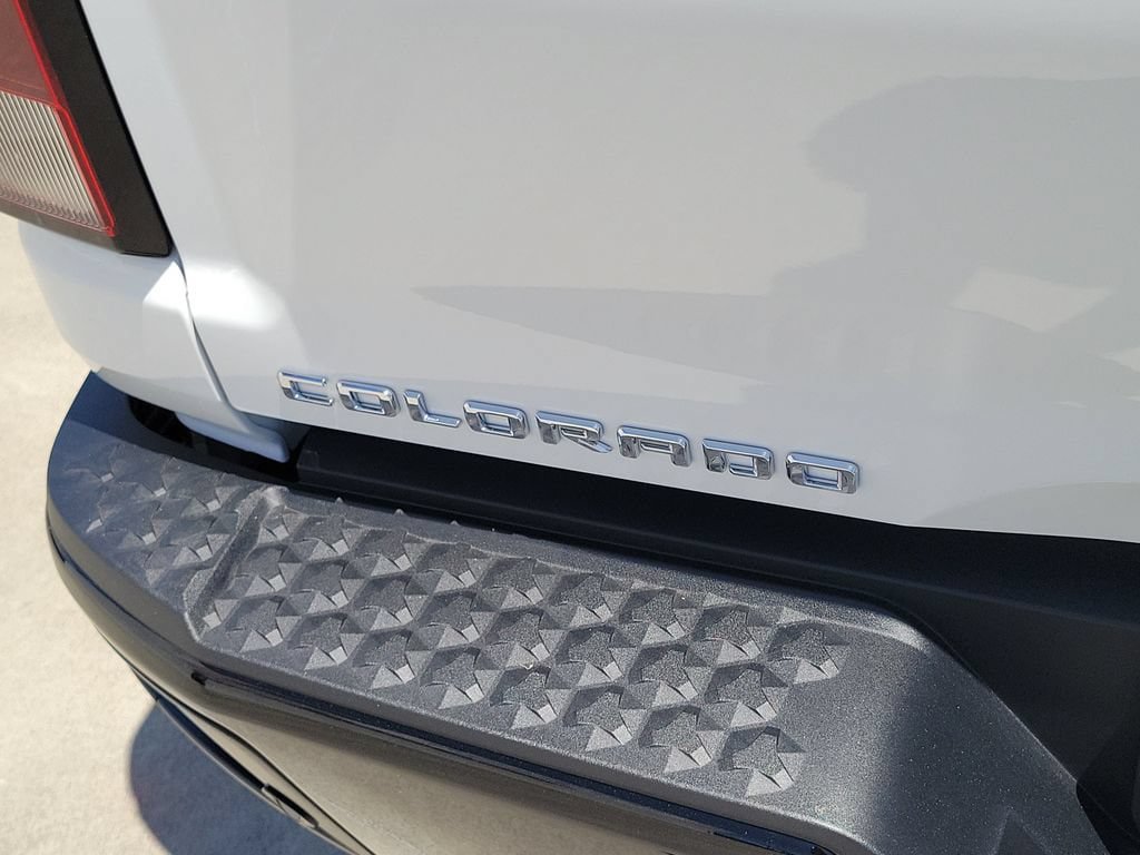 New 2026 Chevrolet Colorado W/T RWD image 18