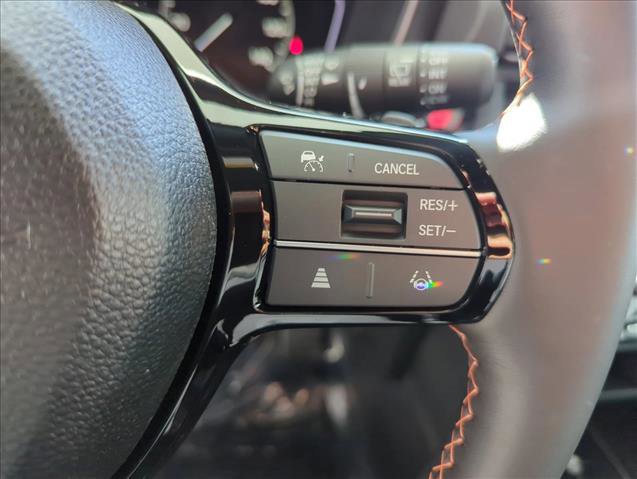 Used 2025 Honda Pilot TrailSport image 6