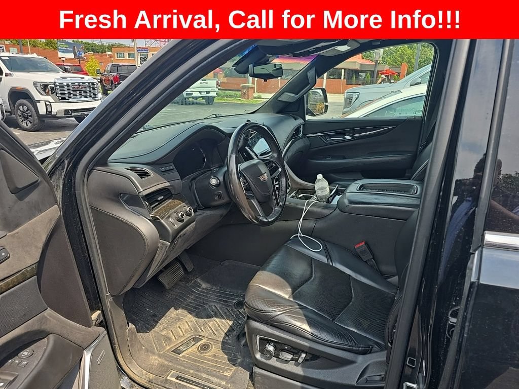 Used 2019 Cadillac Escalade ESV Platinum AWD/4WD image 11