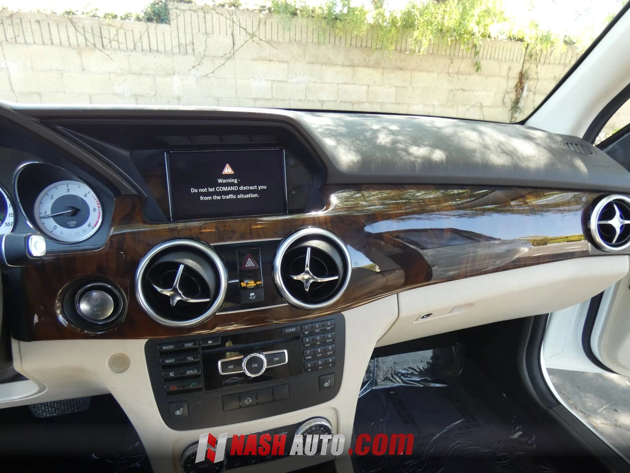 Used 2015 Mercedes-Benz GLK 350 2WD image 66