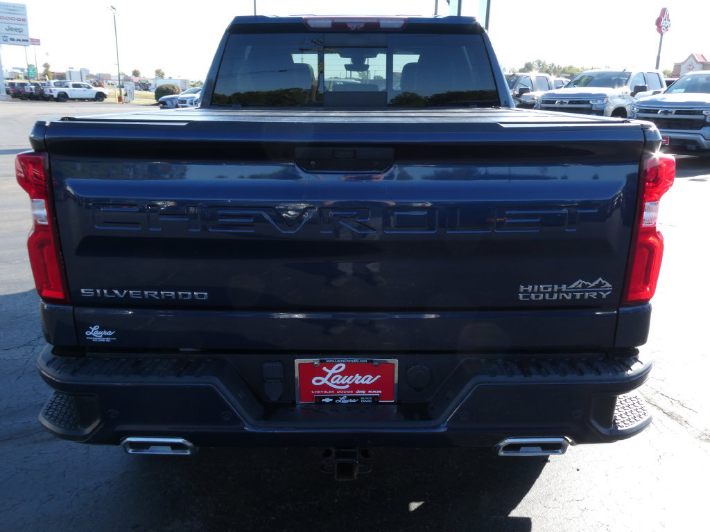 Used 2021 Chevrolet Silverado 1500 High Country w/ Technology Package AWD/4WD image 6