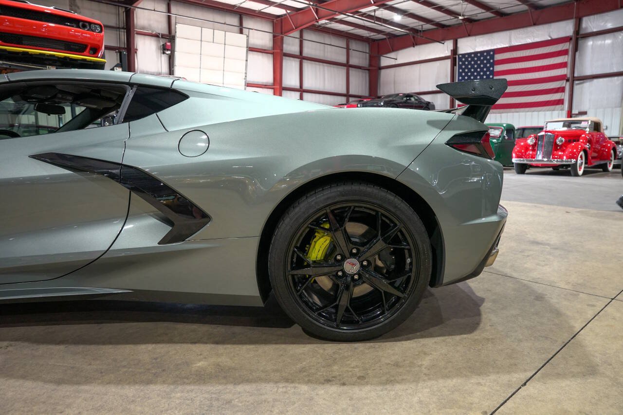 Used 2022 Chevrolet Corvette Stingray Coupe w/ 1LT RWD image 5