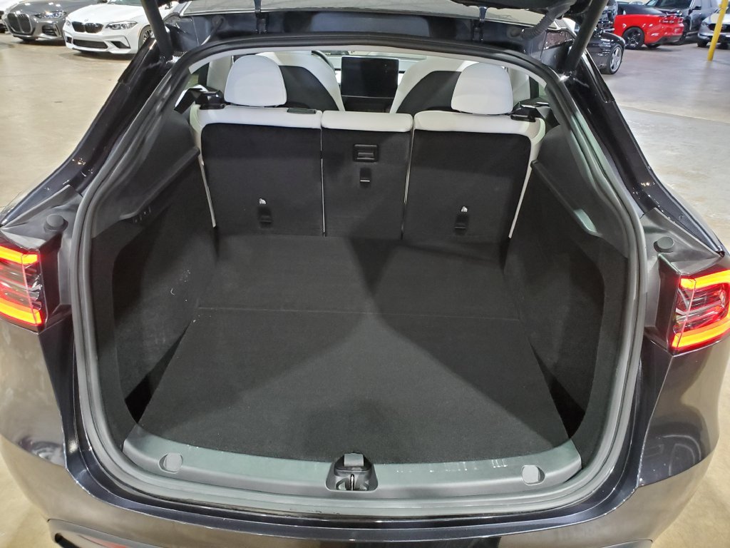 Used 2024 Tesla Model Y Long Range AWD/4WD image 56