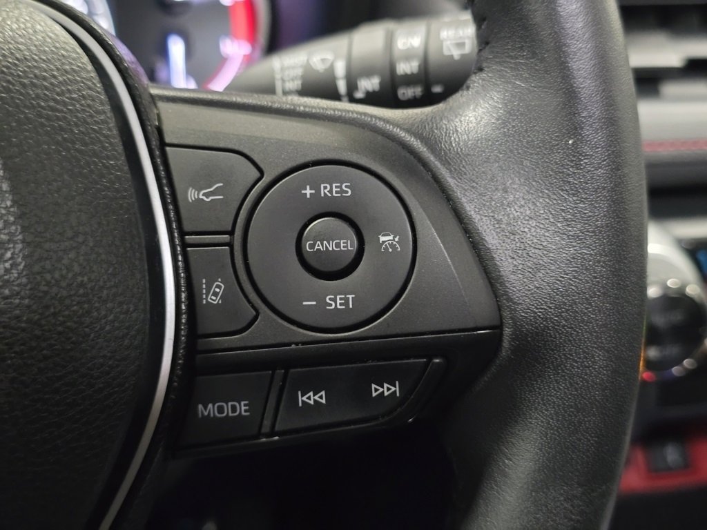 Used 2020 Toyota RAV4 TRD Off-Road image 30