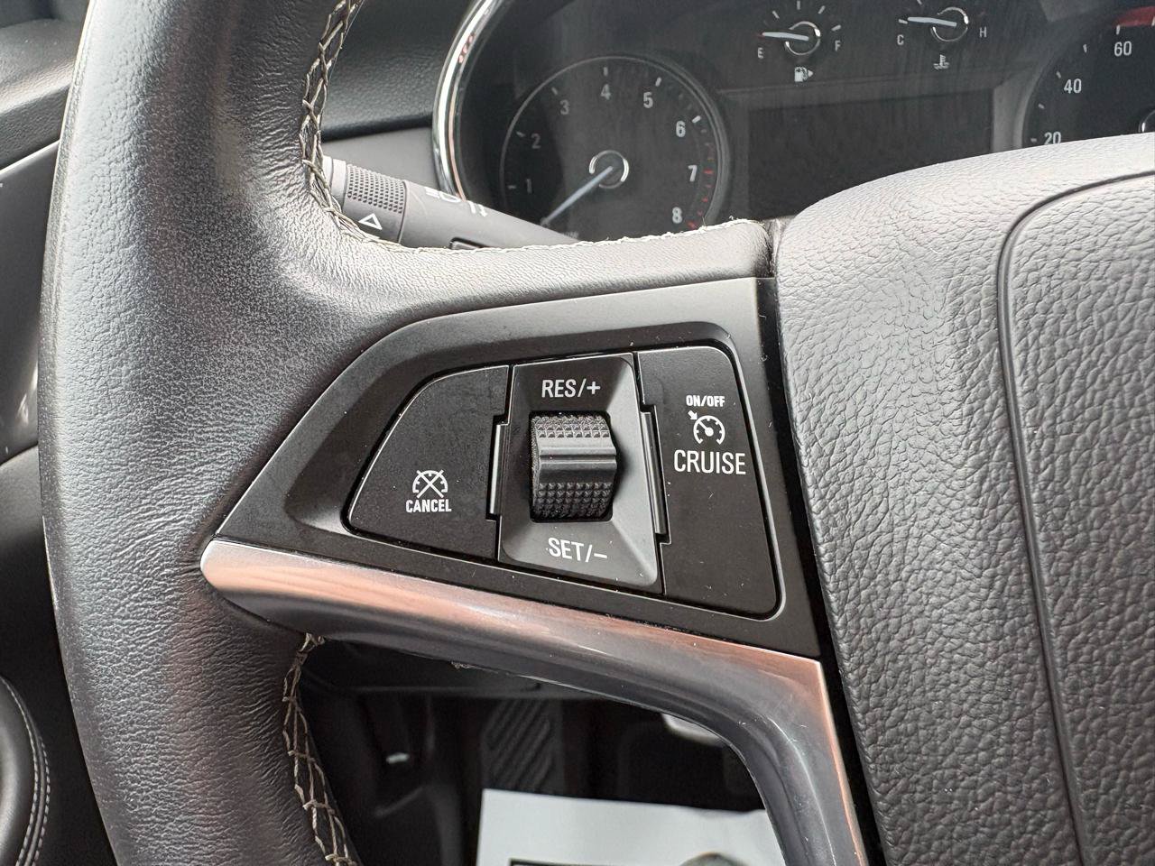 Used 2022 Buick Encore Preferred w/ Safety Package FWD image 12