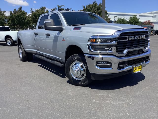 New 2026 RAM 3500 Tradesman AWD/4WD image 2