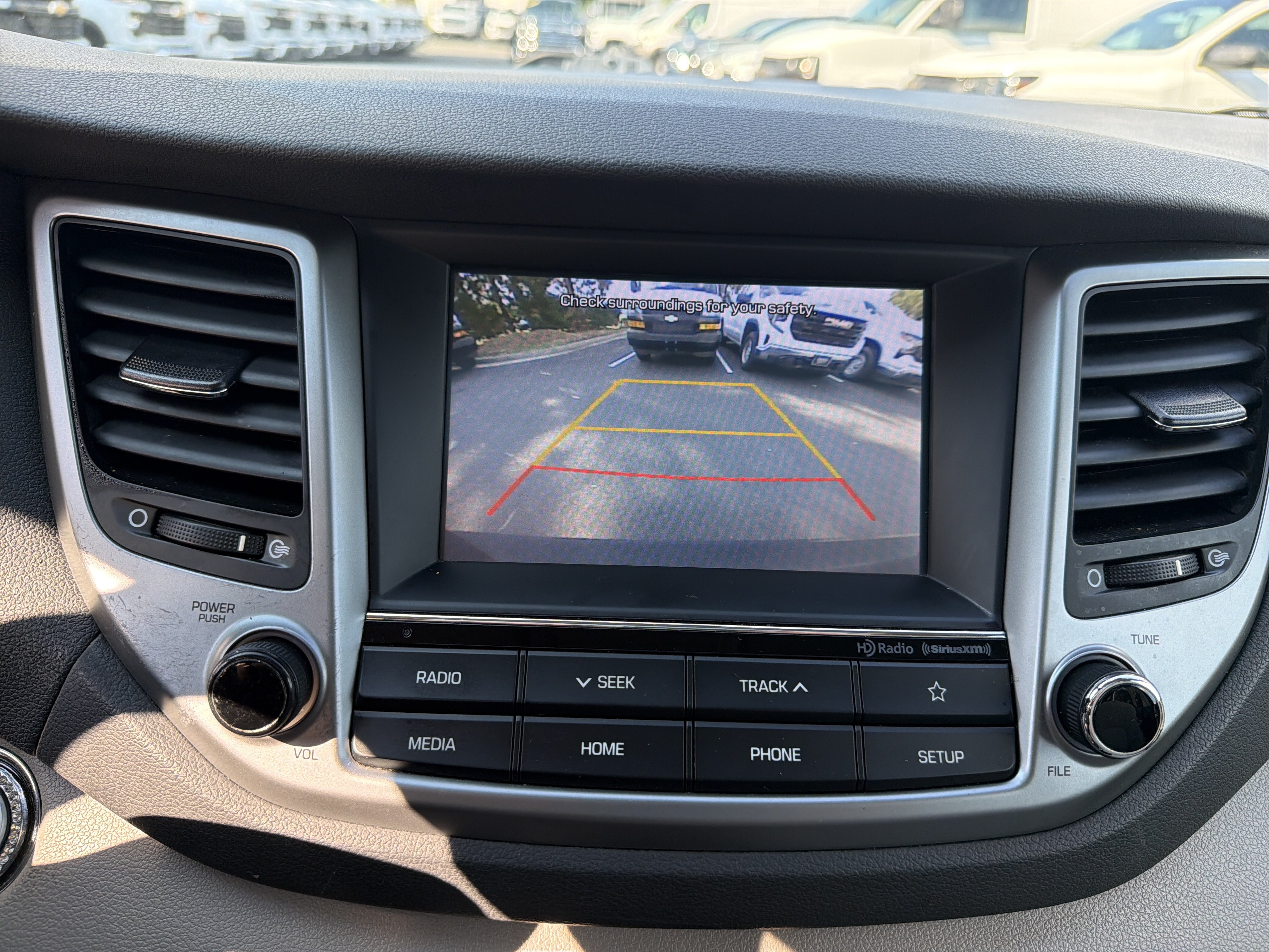 Used 2018 Hyundai Tucson Value w/ Cargo Package FWD image 25