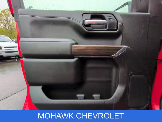 Used 2019 Chevrolet Silverado 1500 LT Trail Boss w/ Convenience Package AWD/4WD image 23