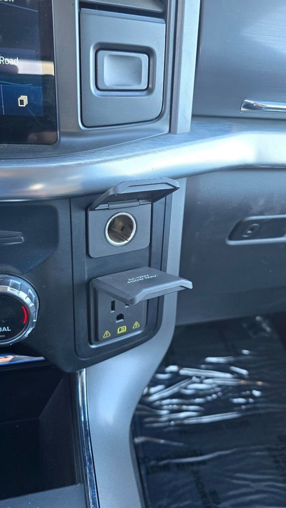 Used 2021 Ford F150 Lariat image 19