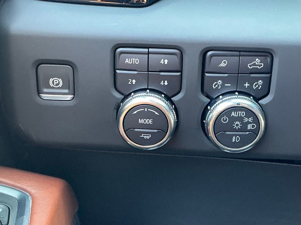 Certified 2024 GMC Sierra 2500 Denali Ultimate image 51