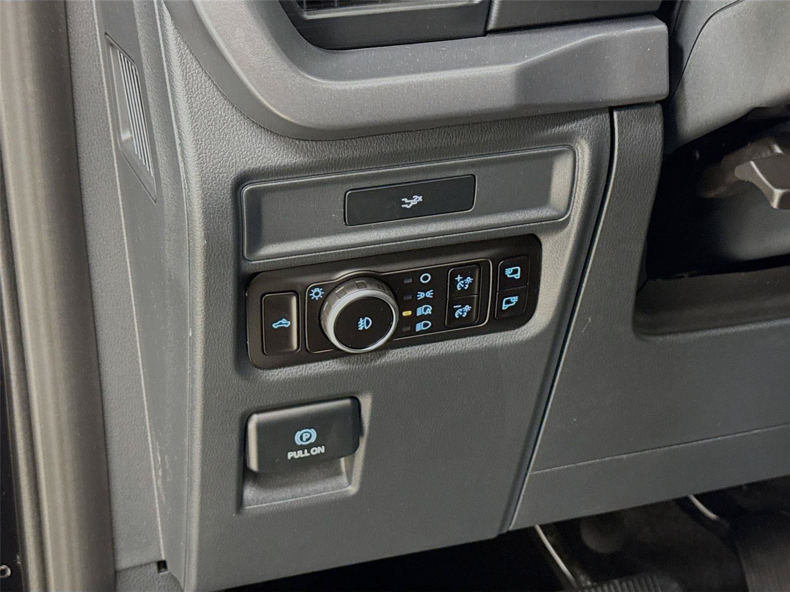 New 2026 Ford F150 XLT w/ Equipment Group 302A MID AWD/4WD image 10