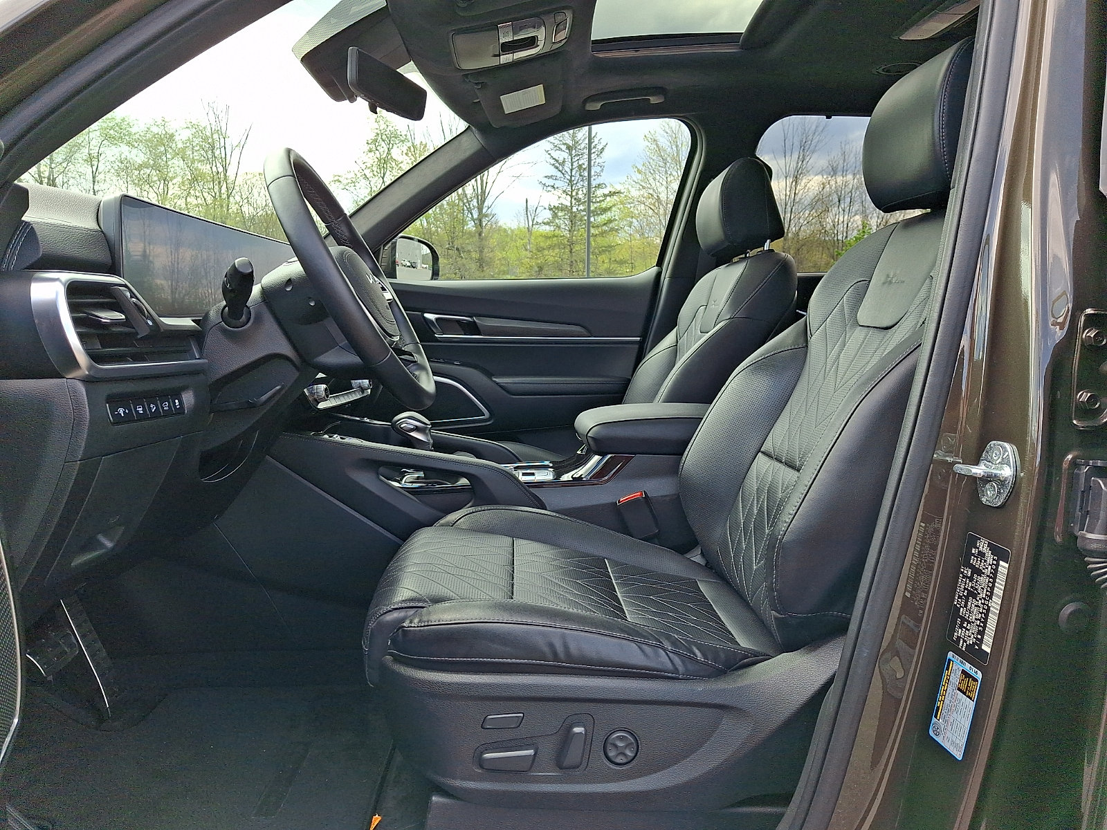 Used 2023 Kia Telluride SX Prestige X-Line AWD/4WD image 13