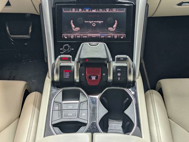 Used 2019 Lamborghini Urus image 14