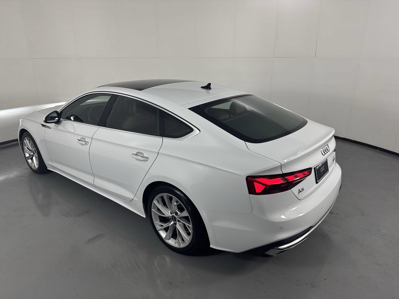 Used 2022 Audi A5 2.0T Premium Plus AWD/4WD image 34