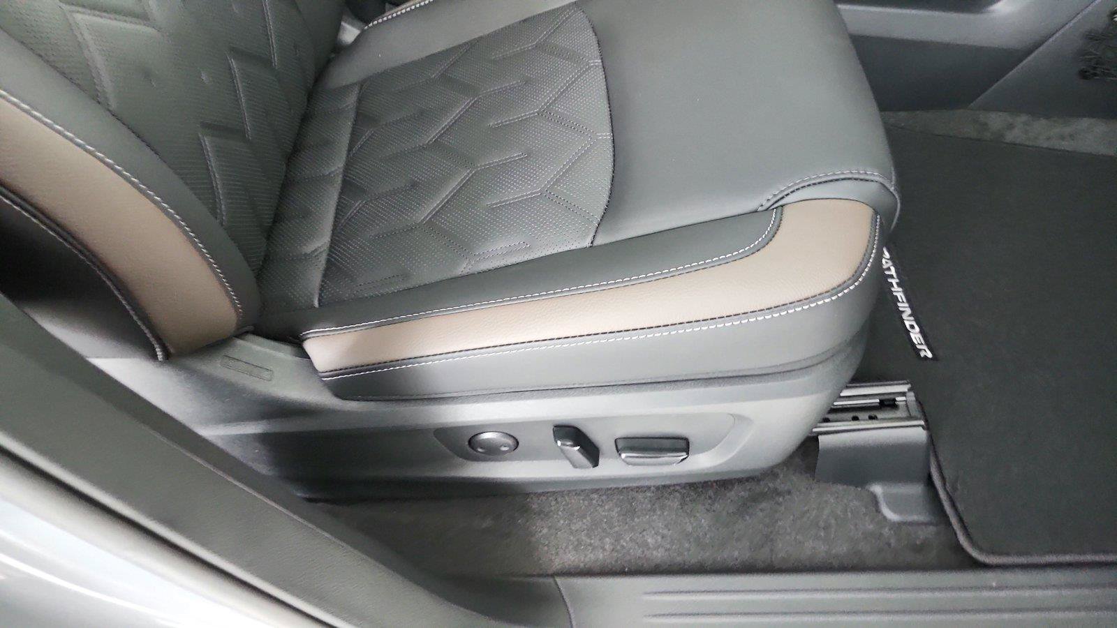 New 2026 Nissan Pathfinder Platinum AWD/4WD image 30