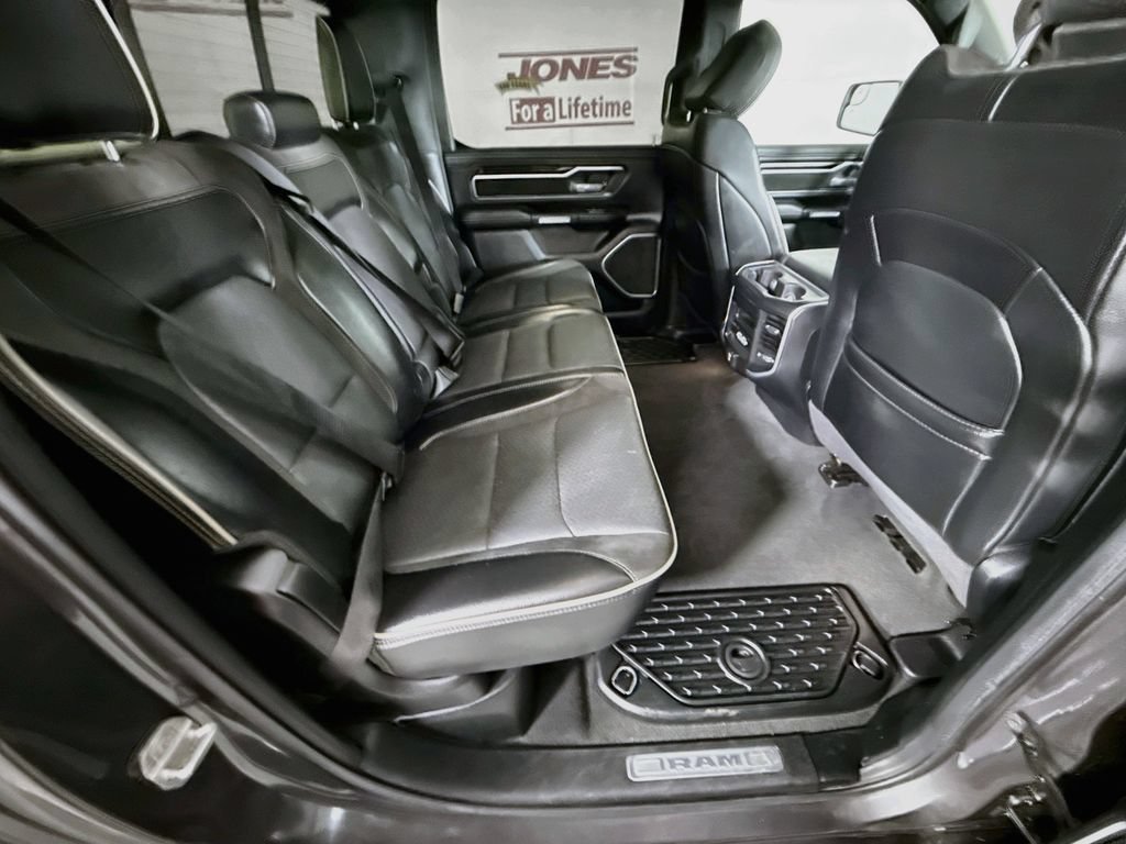 Used 2020 RAM 1500 Laramie w/ Sport Appearance Package AWD/4WD image 30