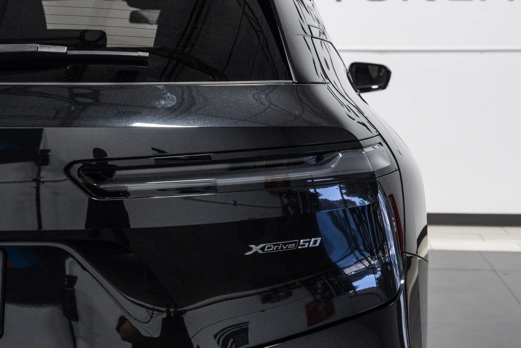 Used 2025 BMW iX xDrive50 image 50
