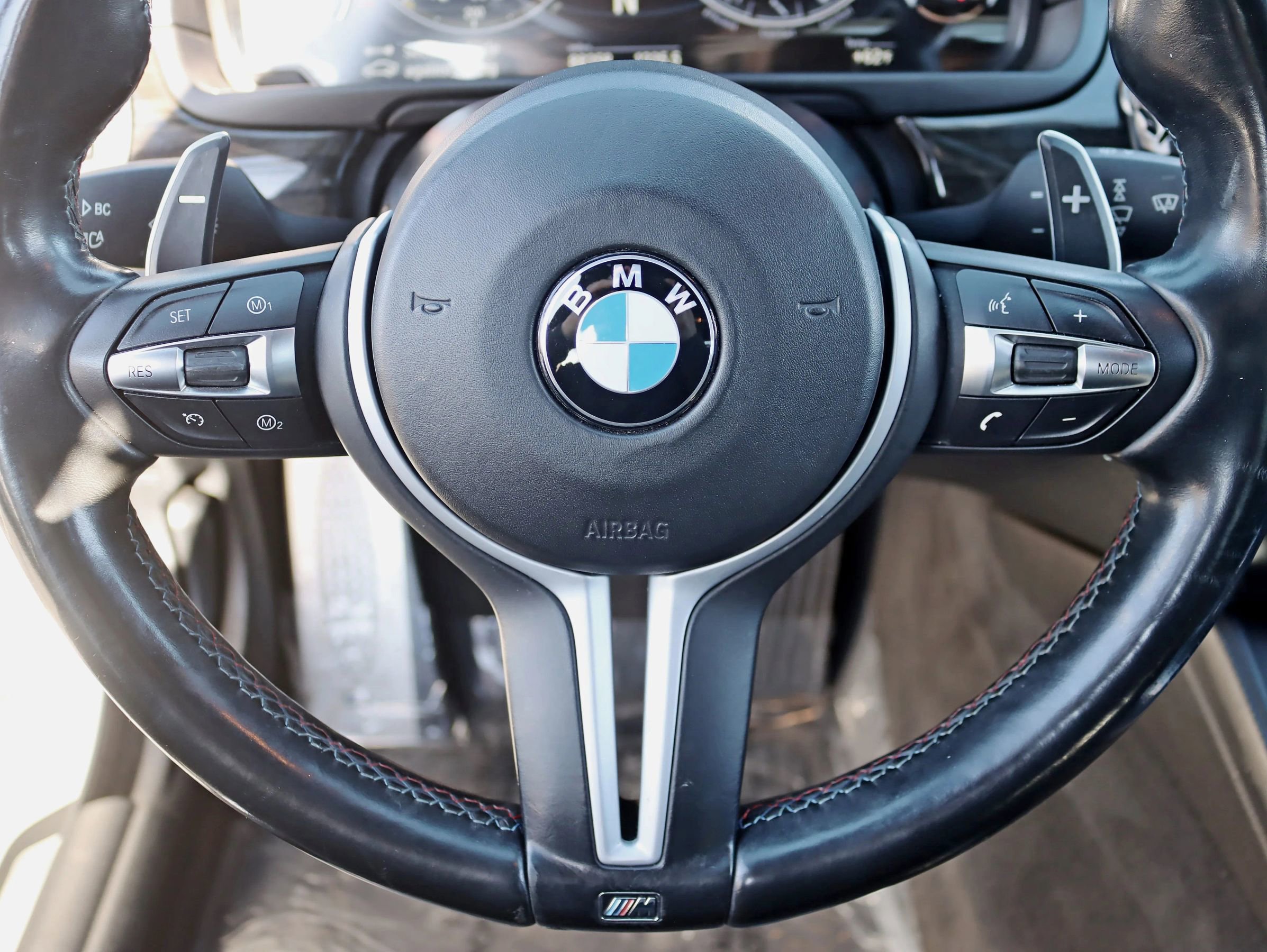 Used 2015 BMW M5 Sedan 4D image 19