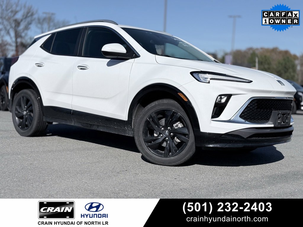 Used 2024 Buick Encore GX Sport Touring image 1