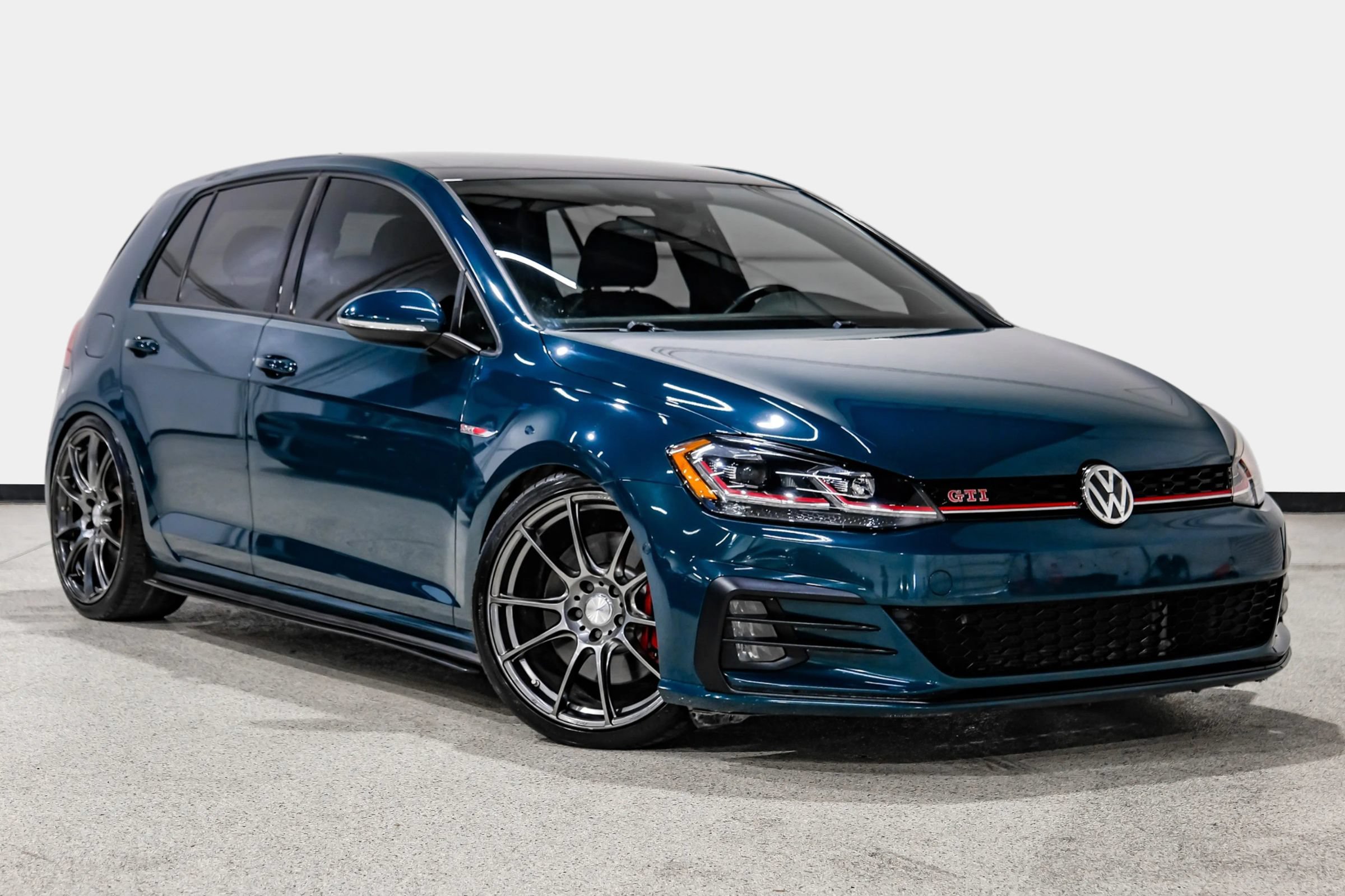 Used 2019 Volkswagen GTI S FWD image 4