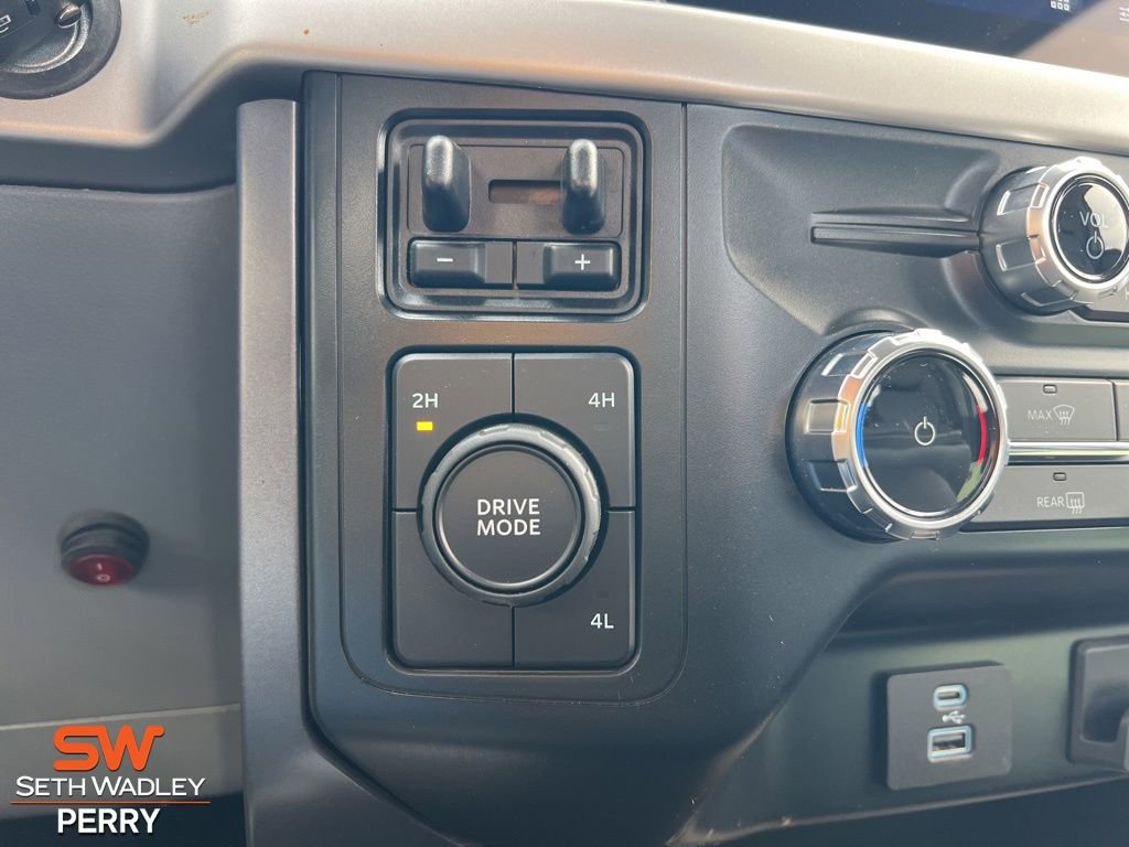 New 2023 Ford F150 XLT w/ Equipment Group 301A Mid image 21