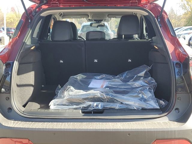 New 2026 Nissan Kicks SR w/ Cold Weather Package AWD/4WD image 8