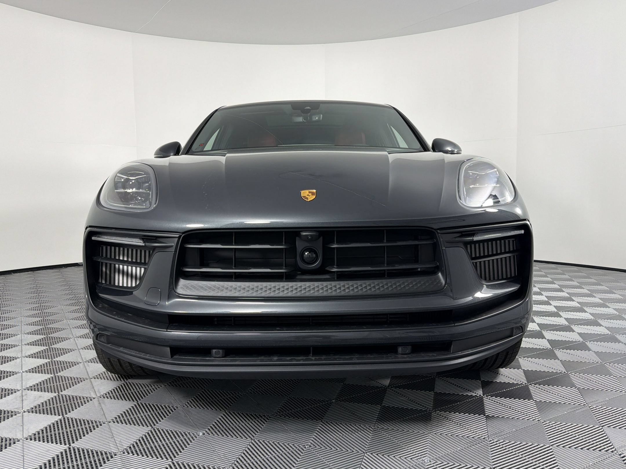New 2026 Porsche Macan S AWD/4WD image 6