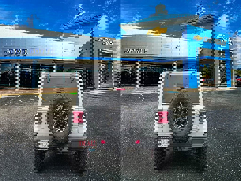 Used 2021 Jeep Wrangler Unlimited Rubicon 4xe w/ Cold Weather Group image 4