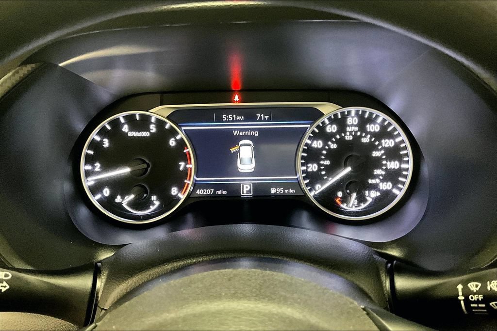 Used 2023 Nissan Sentra SV FWD image 13