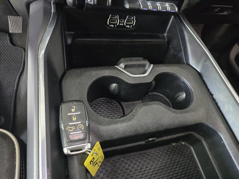 Used 2020 RAM 1500 Laramie w/ Sport Appearance Package AWD/4WD image 26