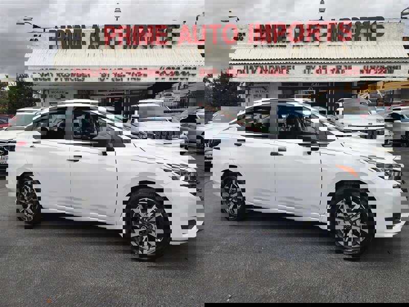 Used 2023 Nissan Versa S w/ S Plus Package image 1