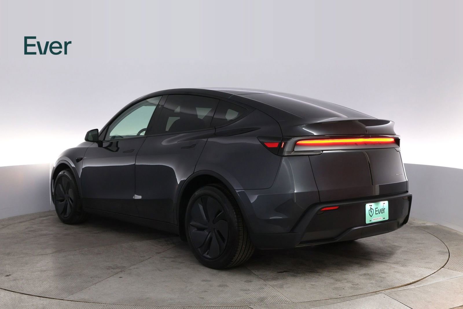 Used 2026 Tesla Model Y Long Range AWD/4WD image 17