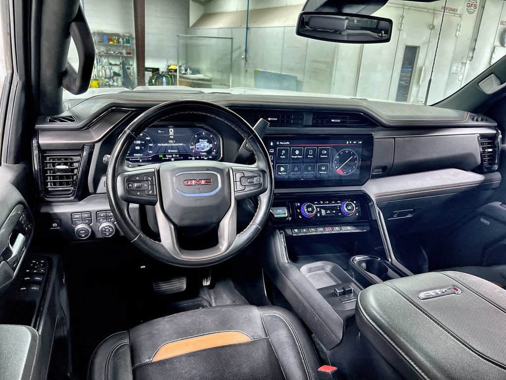Used 2025 GMC Sierra 2500 AT4 AWD/4WD image 19