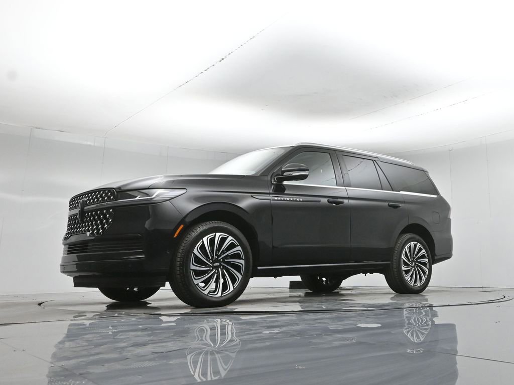 Used 2025 Lincoln Navigator Black Label image 46
