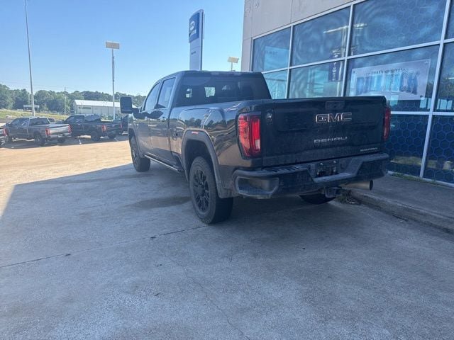 Used 2022 GMC Sierra 3500 Denali w/ Denali Black Diamond Edition AWD/4WD image 5
