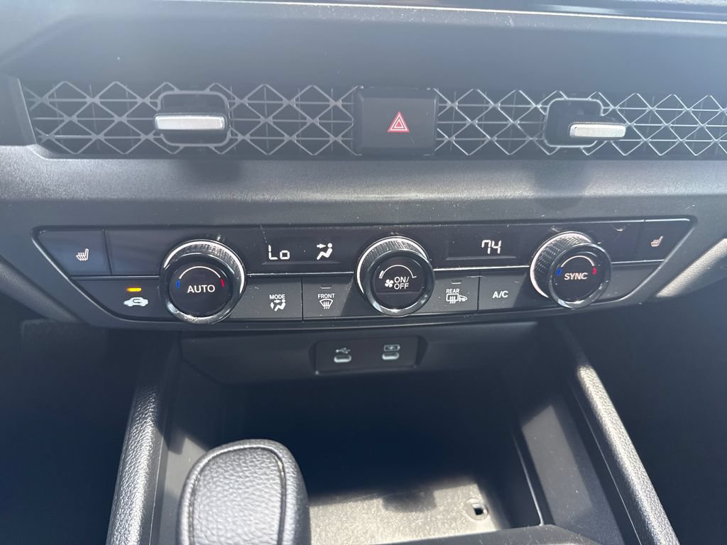 Certified 2024 Honda Accord EX image 31