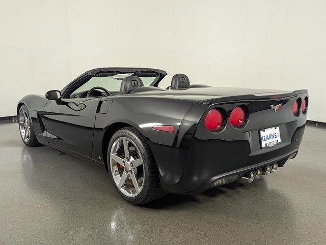 Used 2006 Chevrolet Corvette Convertible w/ Preferred Equipment Group image 12