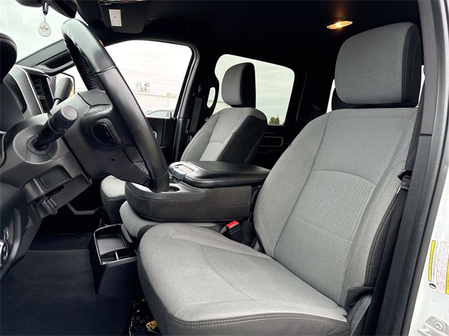 Used 2024 RAM 3500 Big Horn image 11