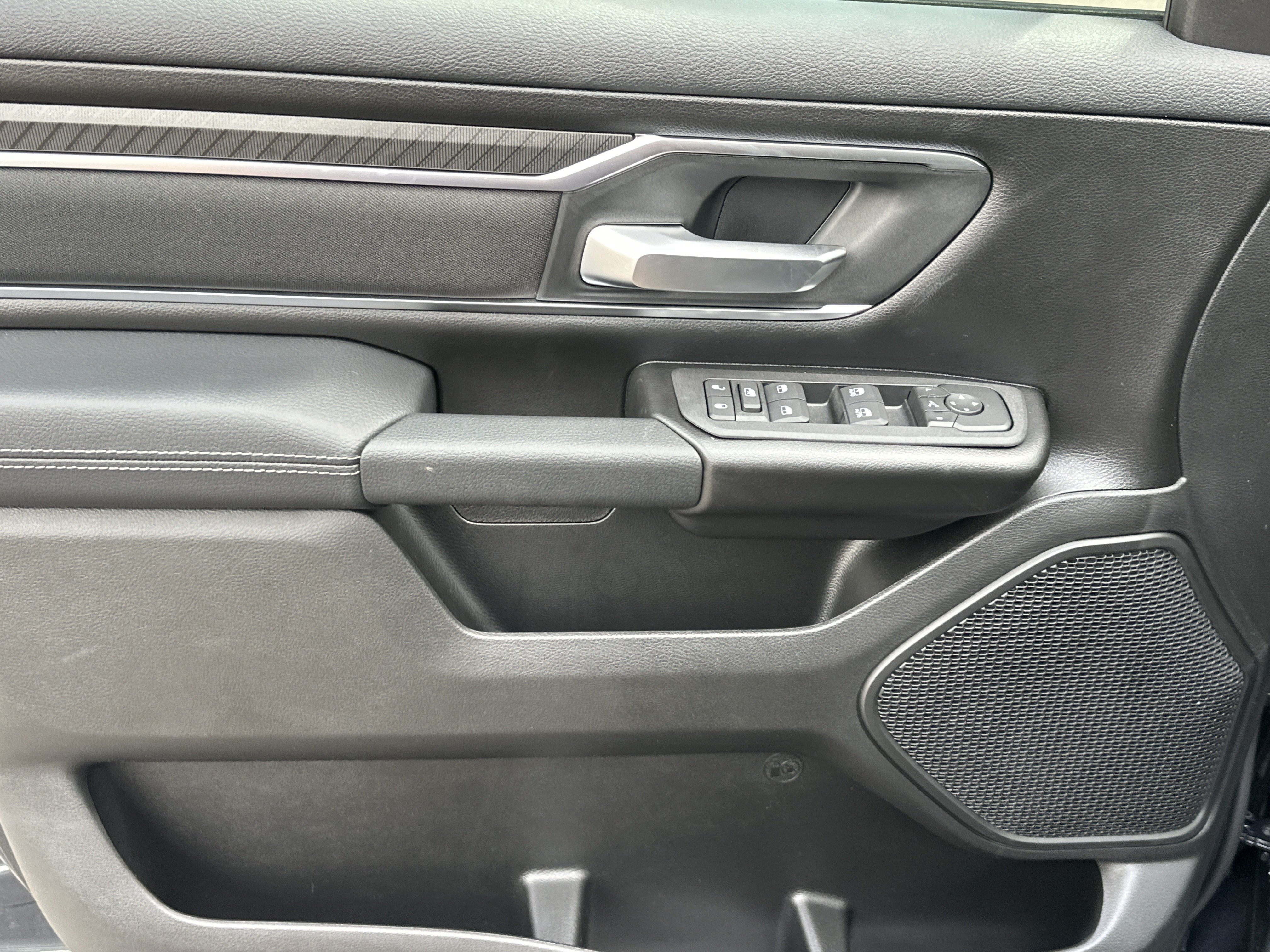 New 2026 RAM 1500 Big Horn AWD/4WD image 30