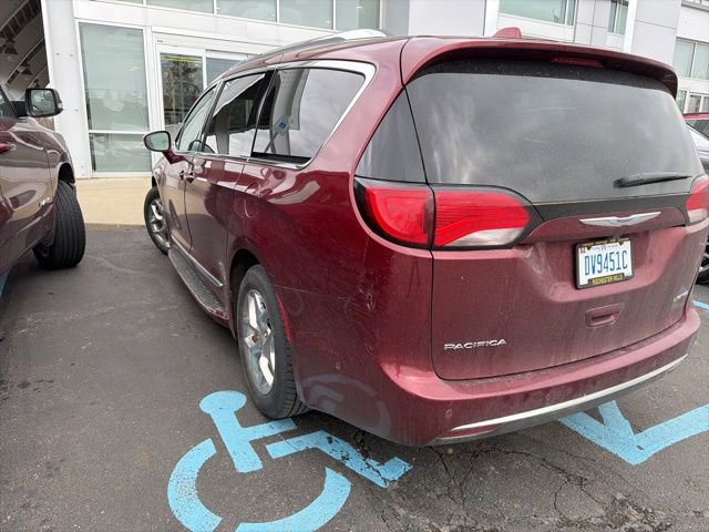 Used 2019 Chrysler Pacifica Limited w/ Advanced Safetytec Group image 12